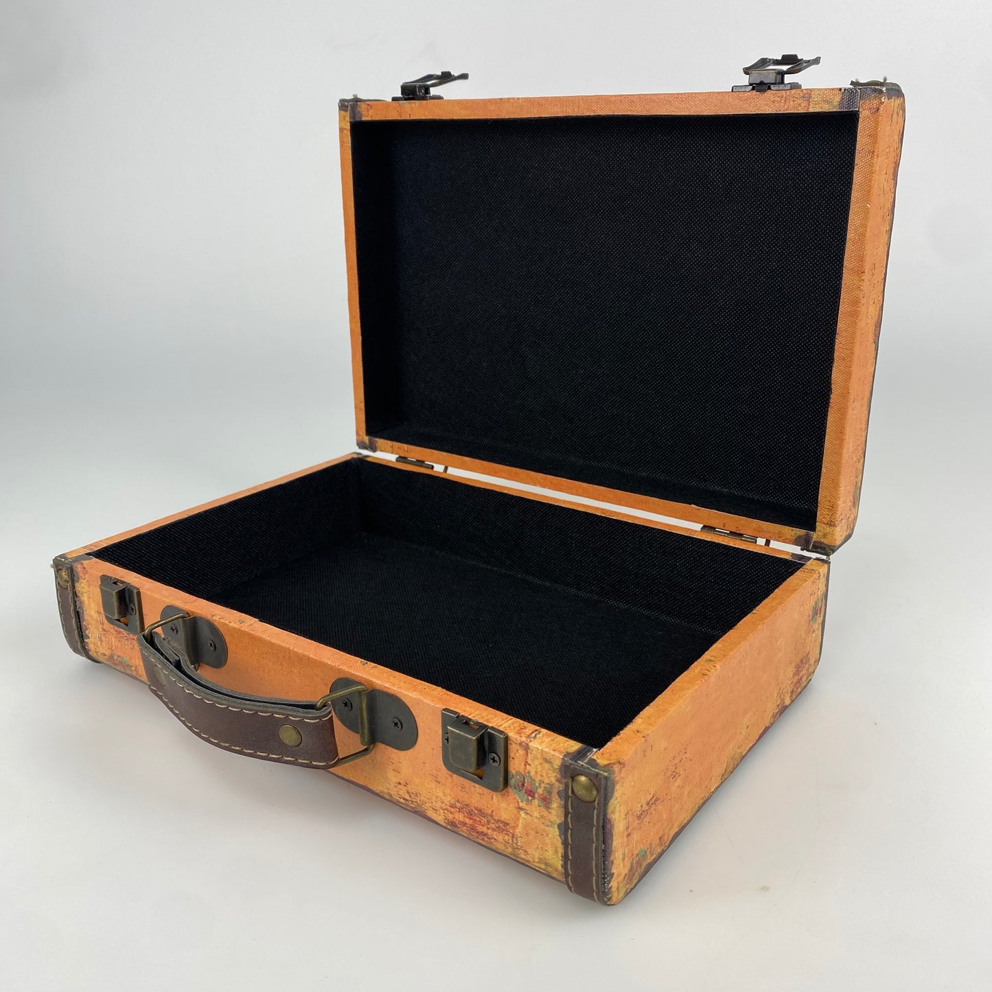 S211-Suitcase