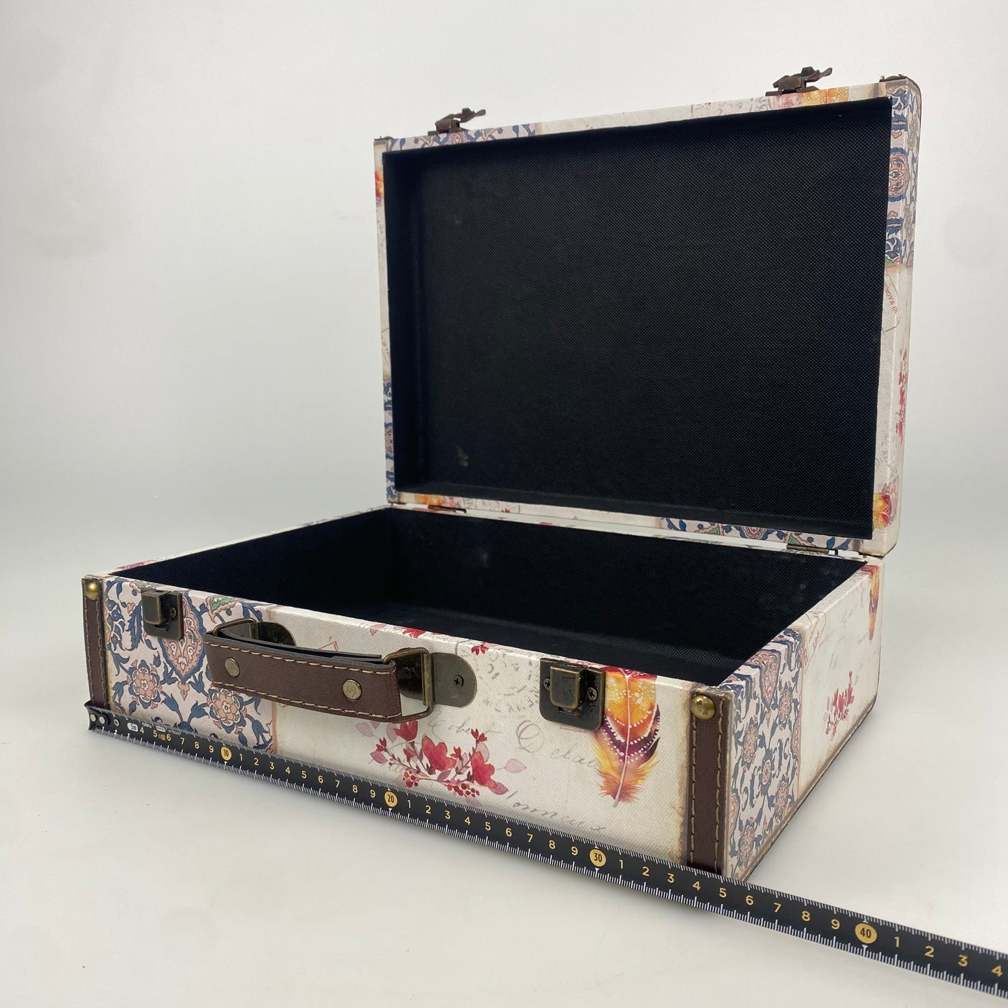 S187-Suitcase