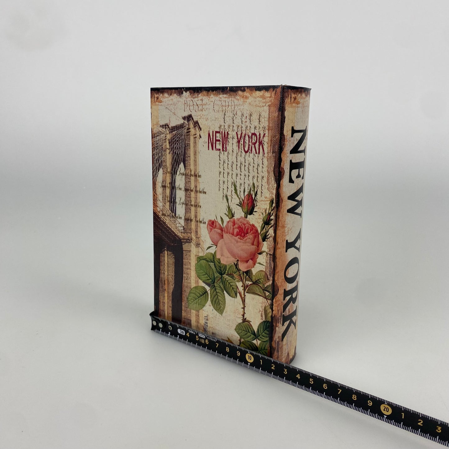 B115-Book Box