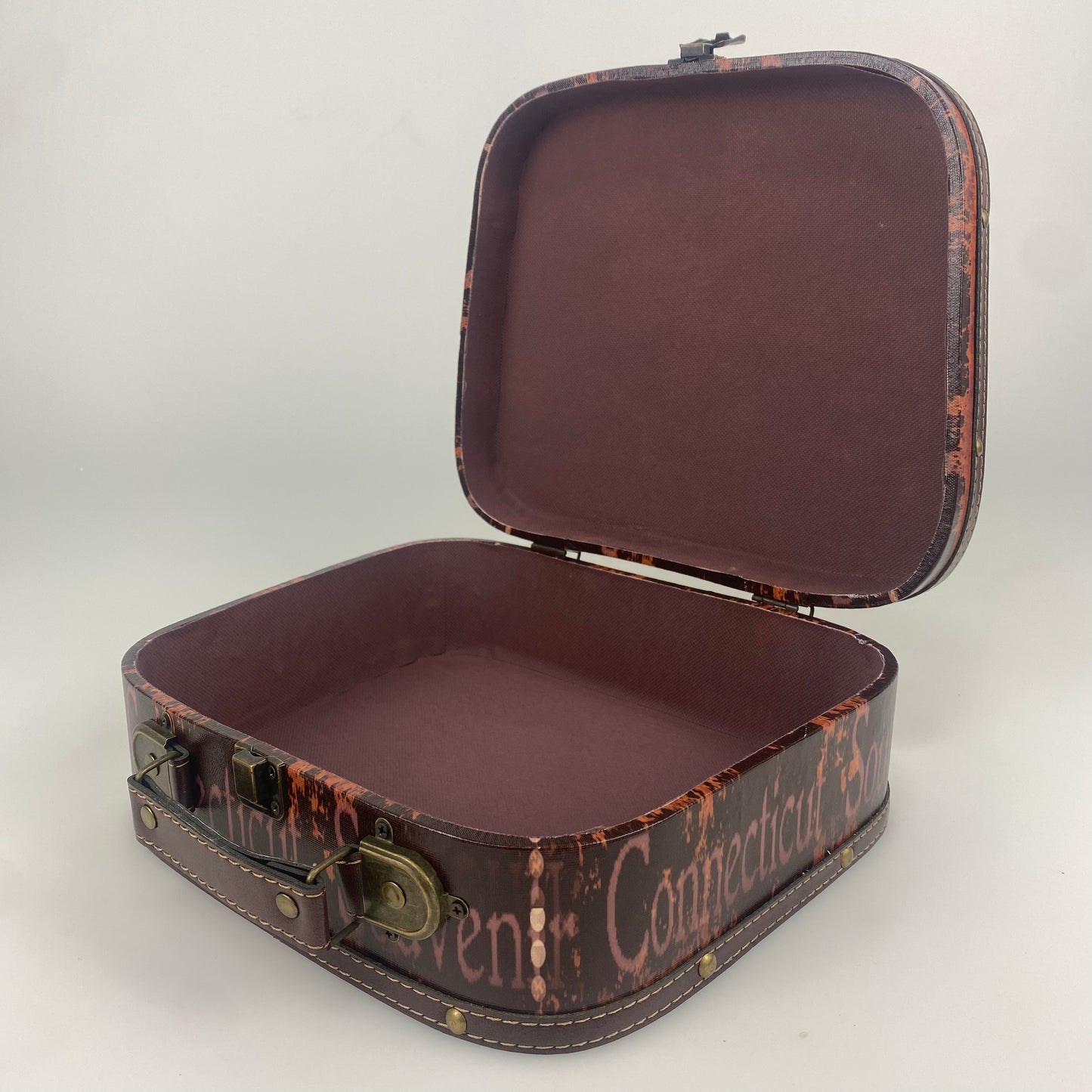 S183-Suitcase