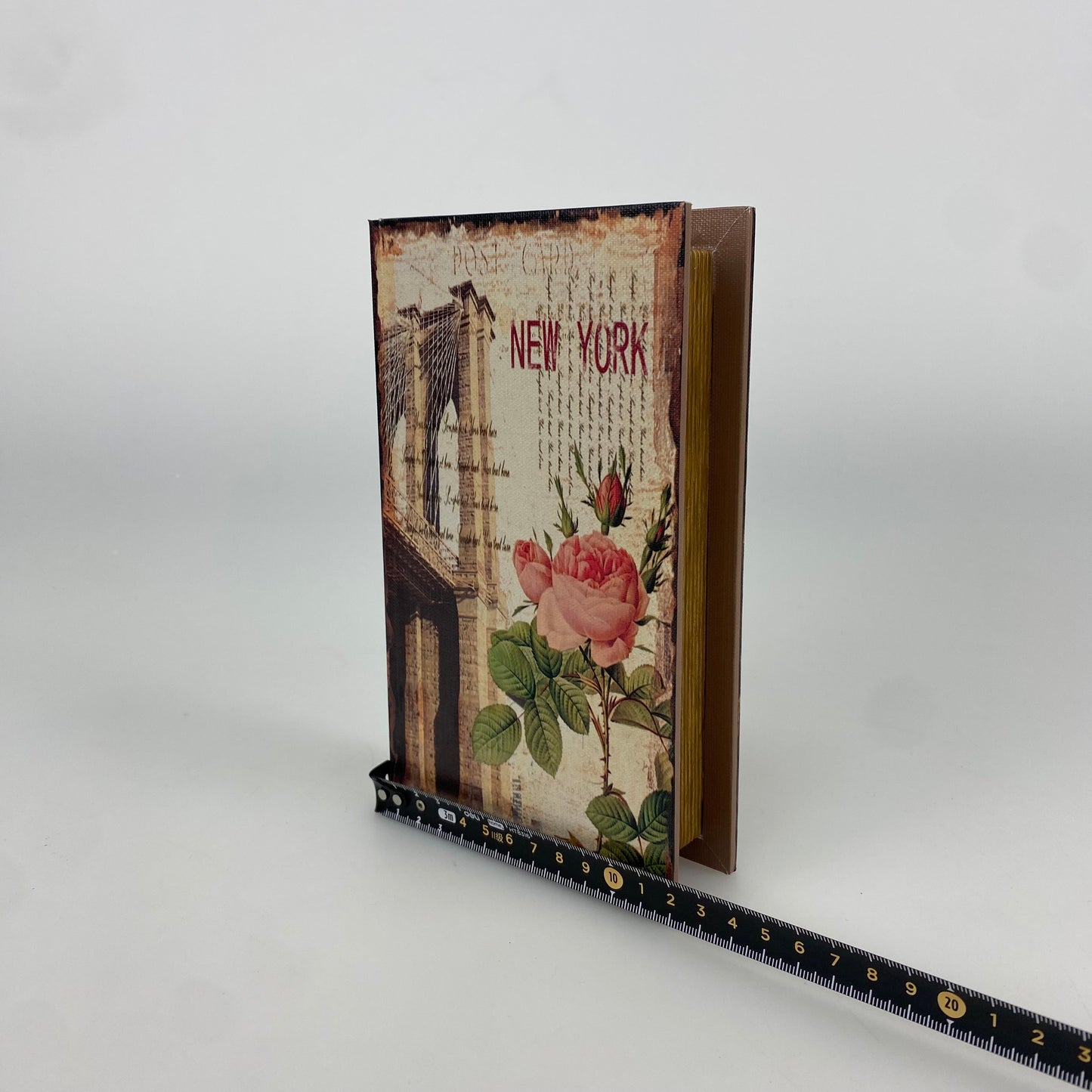 B115-Book Box