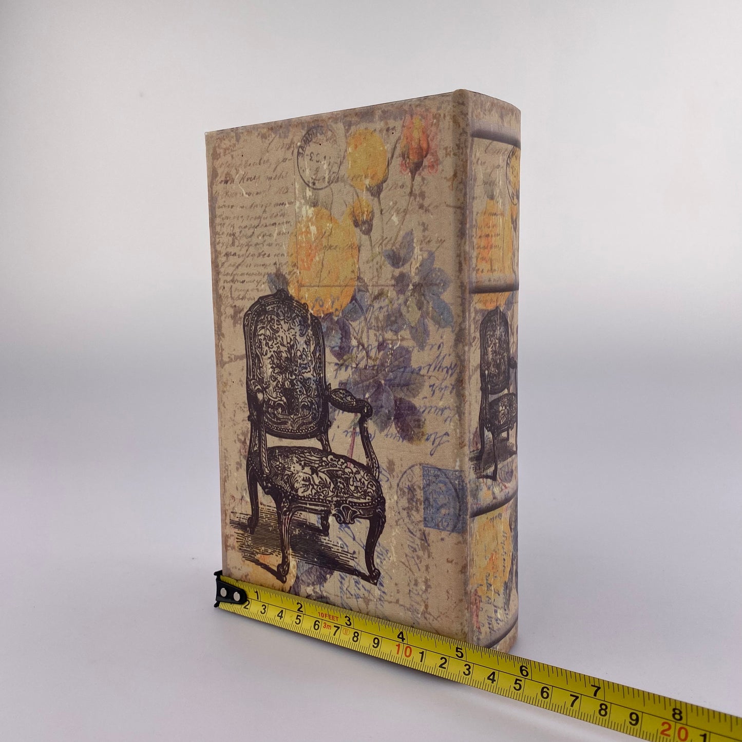 B331-Book Box