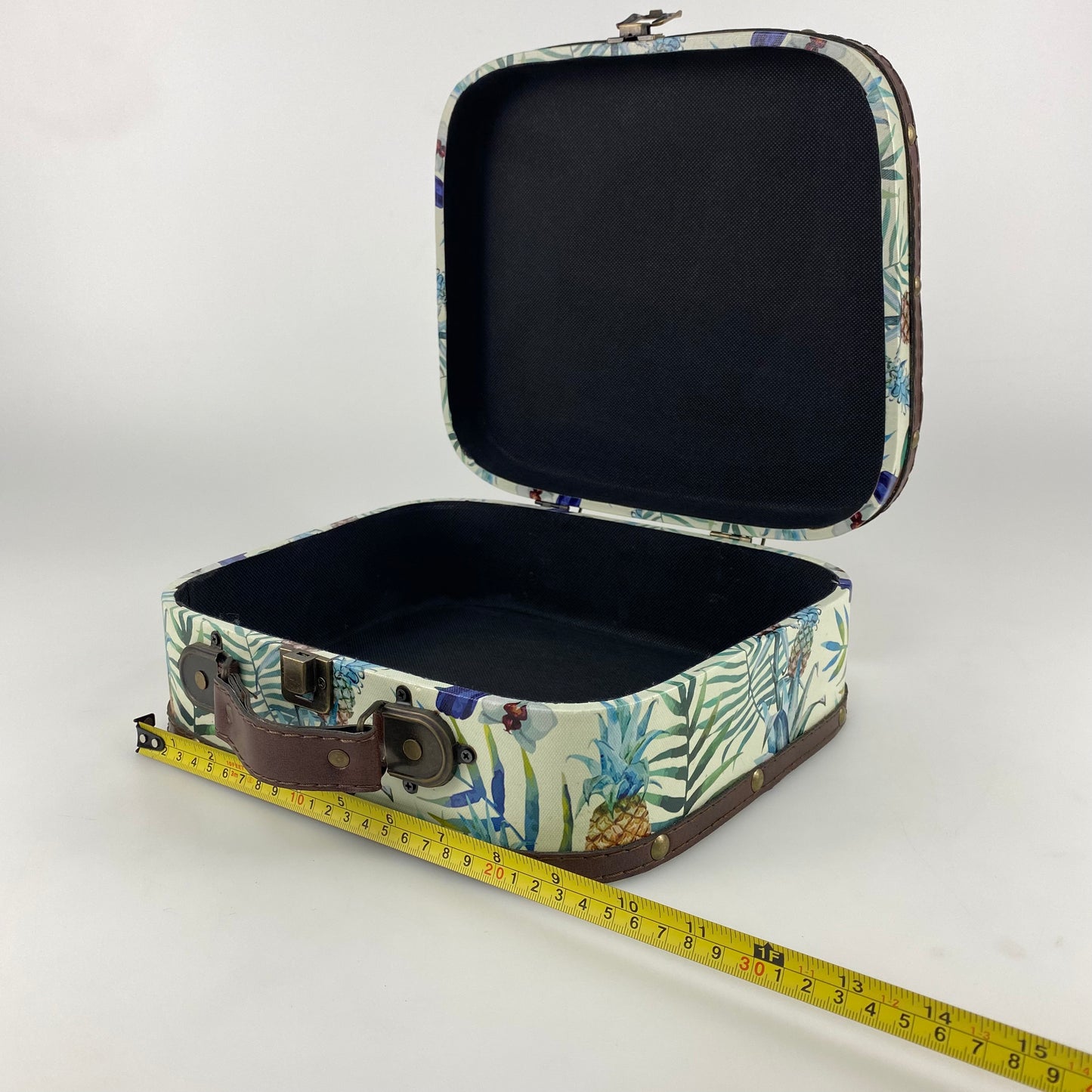 S302-Suitcase