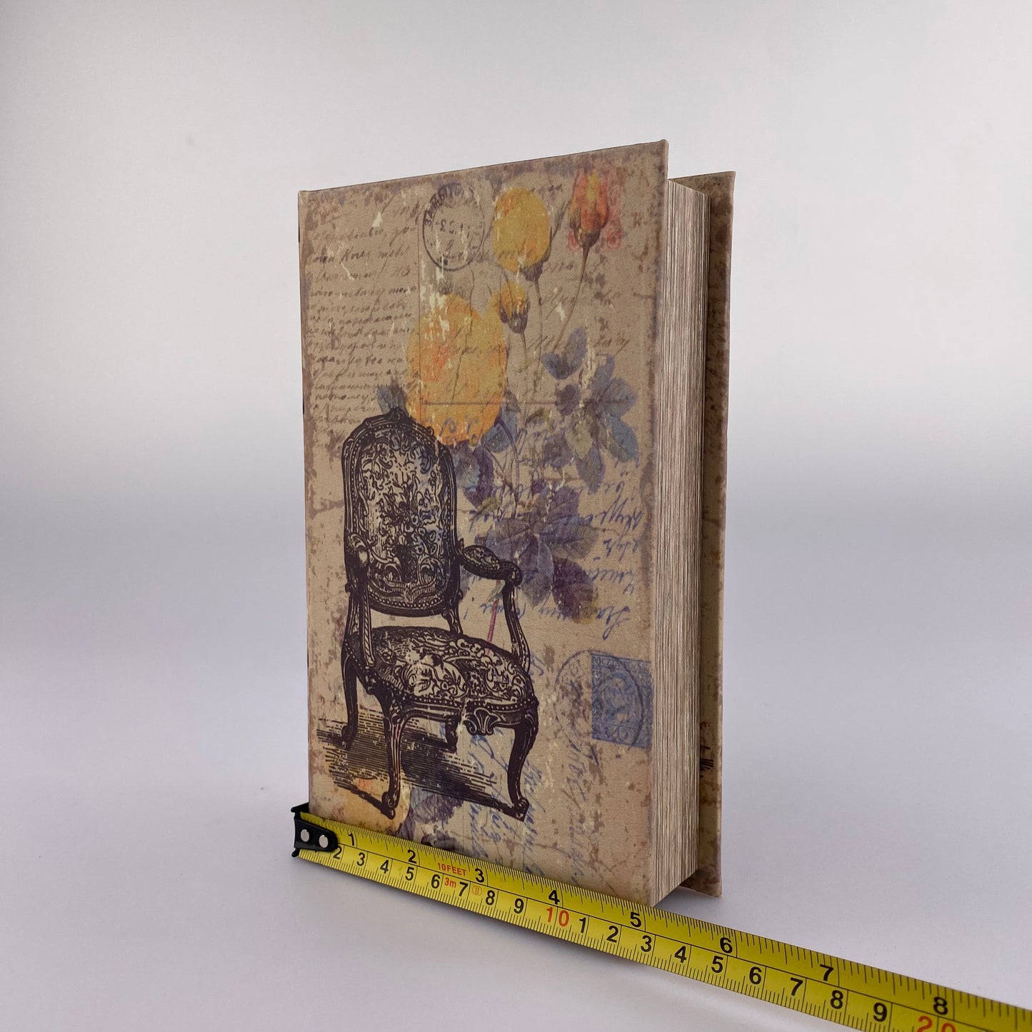 B331-Book Box