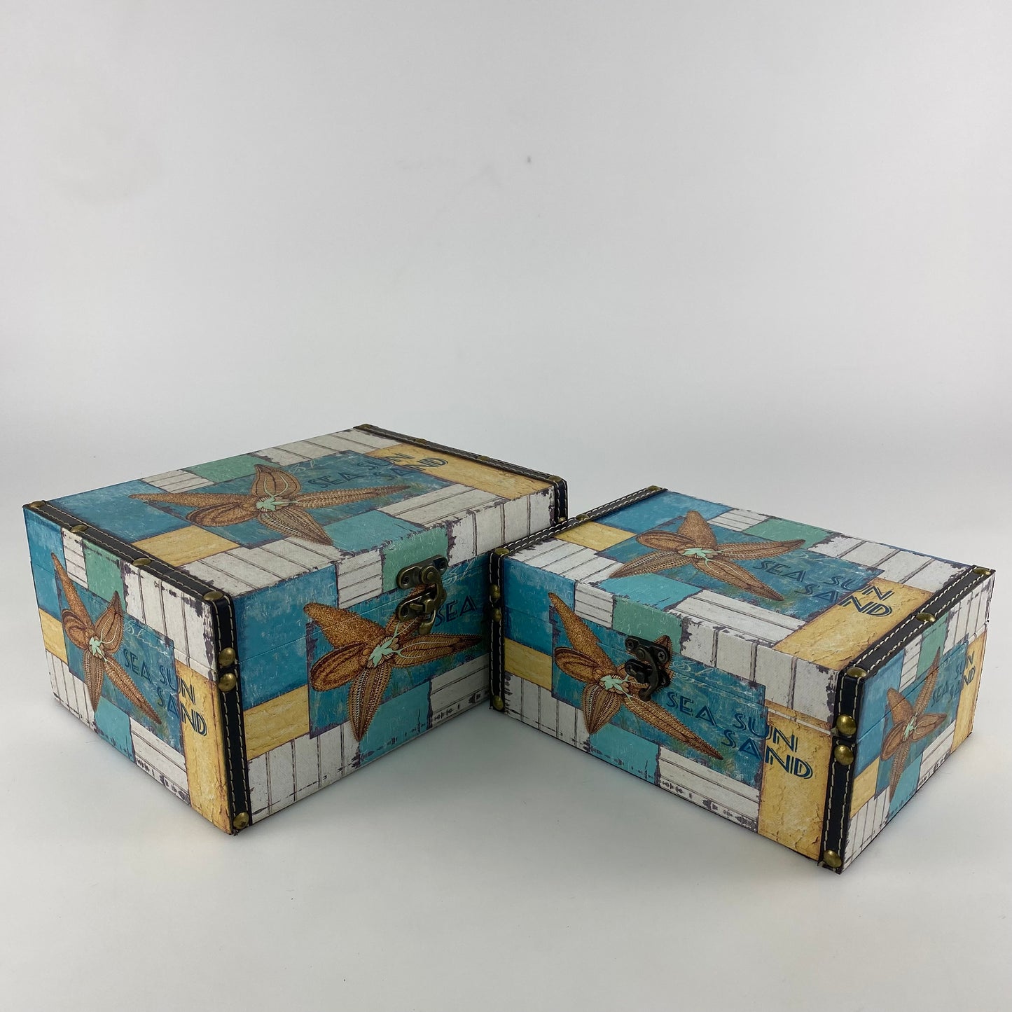 W495-Wooden boxes